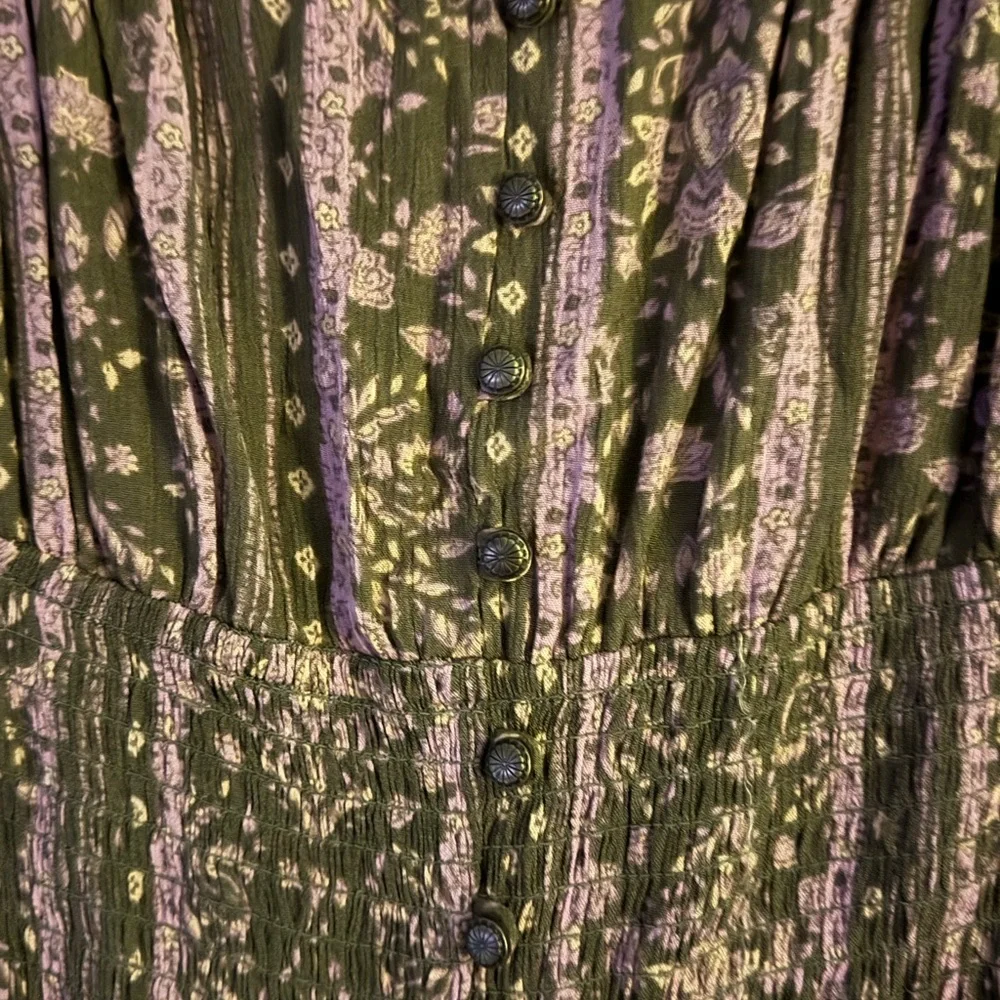 Smocked WB Jumpsuit - Picture 4 of 9